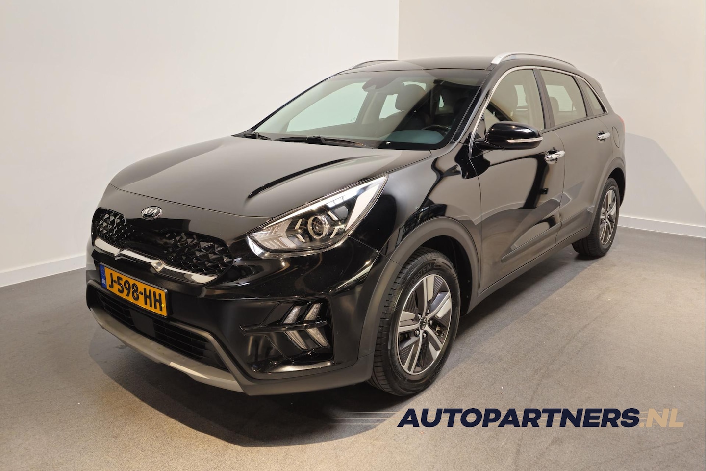 Kia Niro - 1.6 GDi Hybrid DynamicLine - Adaptive Cruise - Apple Carplay/Android Auto - Camera - Halfl - AutoWereld.nl