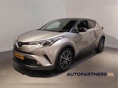 Toyota C-HR - 1.8 Hybrid Style Bi-Tone - Stoelverwarming - Adaptive Cruise - Dodehoekdetectie - JBL Audi