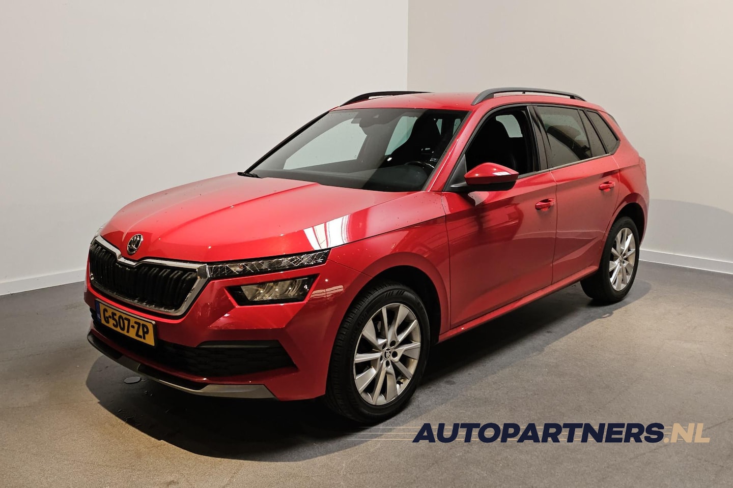 Skoda Kamiq - 1.0 TSI Sport Business - Apple Carplay/Android Auto - Trekhaak - Cruise - AutoWereld.nl