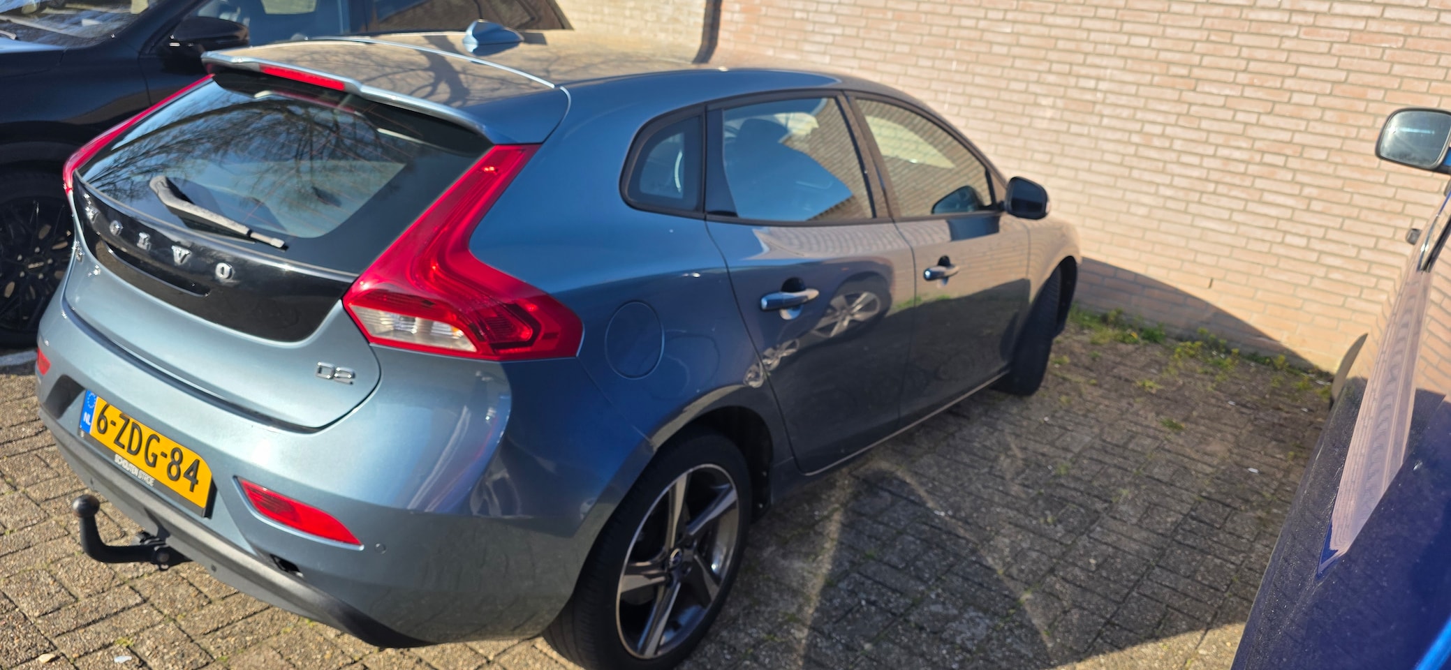 Volvo V40 - 1.6 D2 Momentum - AutoWereld.nl