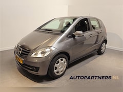 Mercedes-Benz A-klasse - 180 BlueEFFICIENCY Business Class - Stoelverwarming - Leder - Trekhaak
