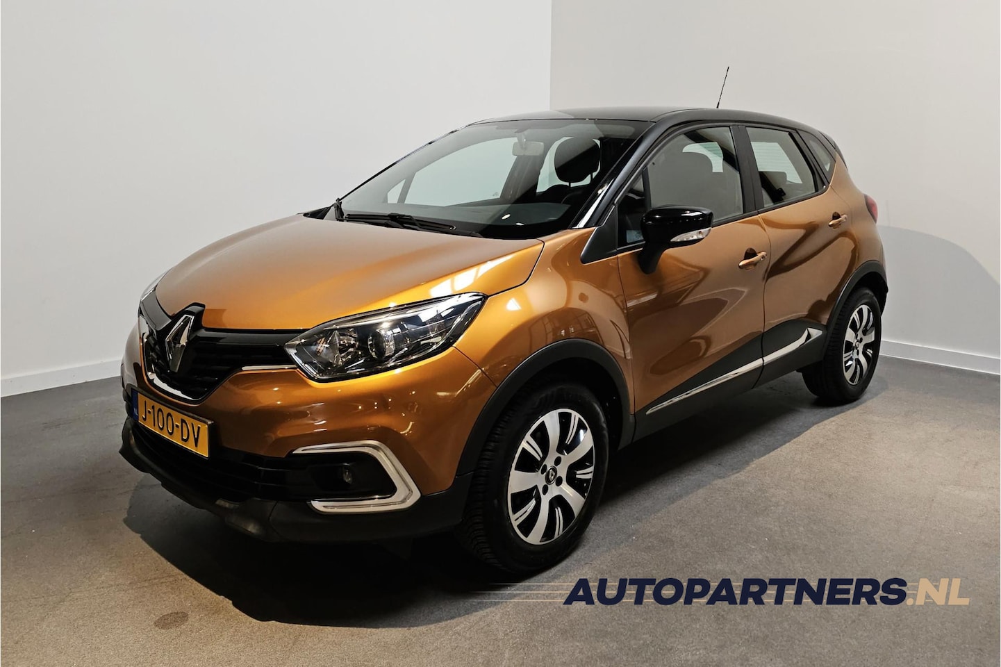 Renault Captur - 0.9 TCe Intens Two-tone - Navi - Cruise - AutoWereld.nl