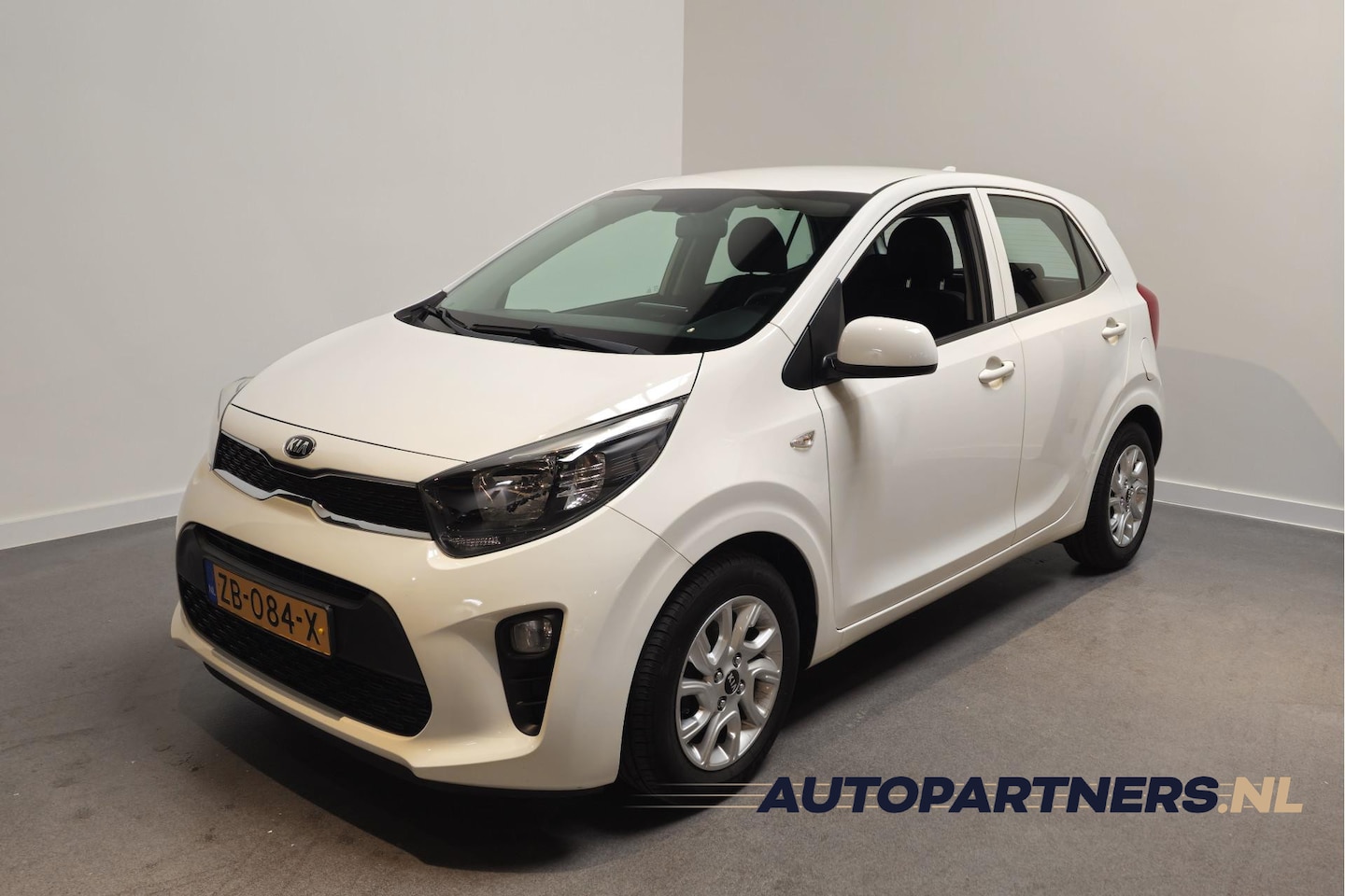 Kia Picanto - 1.0 CVVT ComfortPlusLine Navigator - Apple Carplay/Android auto -  Achteruitrijcamera - Na - AutoWereld.nl