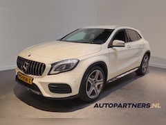 Mercedes-Benz GLA-Klasse - 180 Business Solution AMG style - Navi - 19" LM AMG Velgen - Achteruitrijcamera - Leder