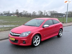 Opel Astra GTC - 1.8 Sport 140PK OPC Uitvoering / Recaro Interieur
