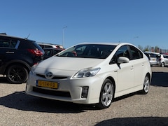 Toyota Prius - 1.8 Executive Camera Cruise PDC LMV Nette Auto Goed Onderhouden