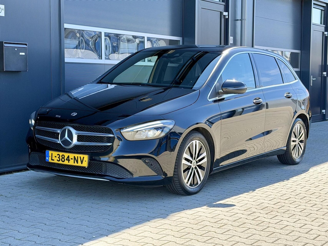 Mercedes-Benz B-klasse - 180 Business Solution Plus | AUT | Xenon - AutoWereld.nl
