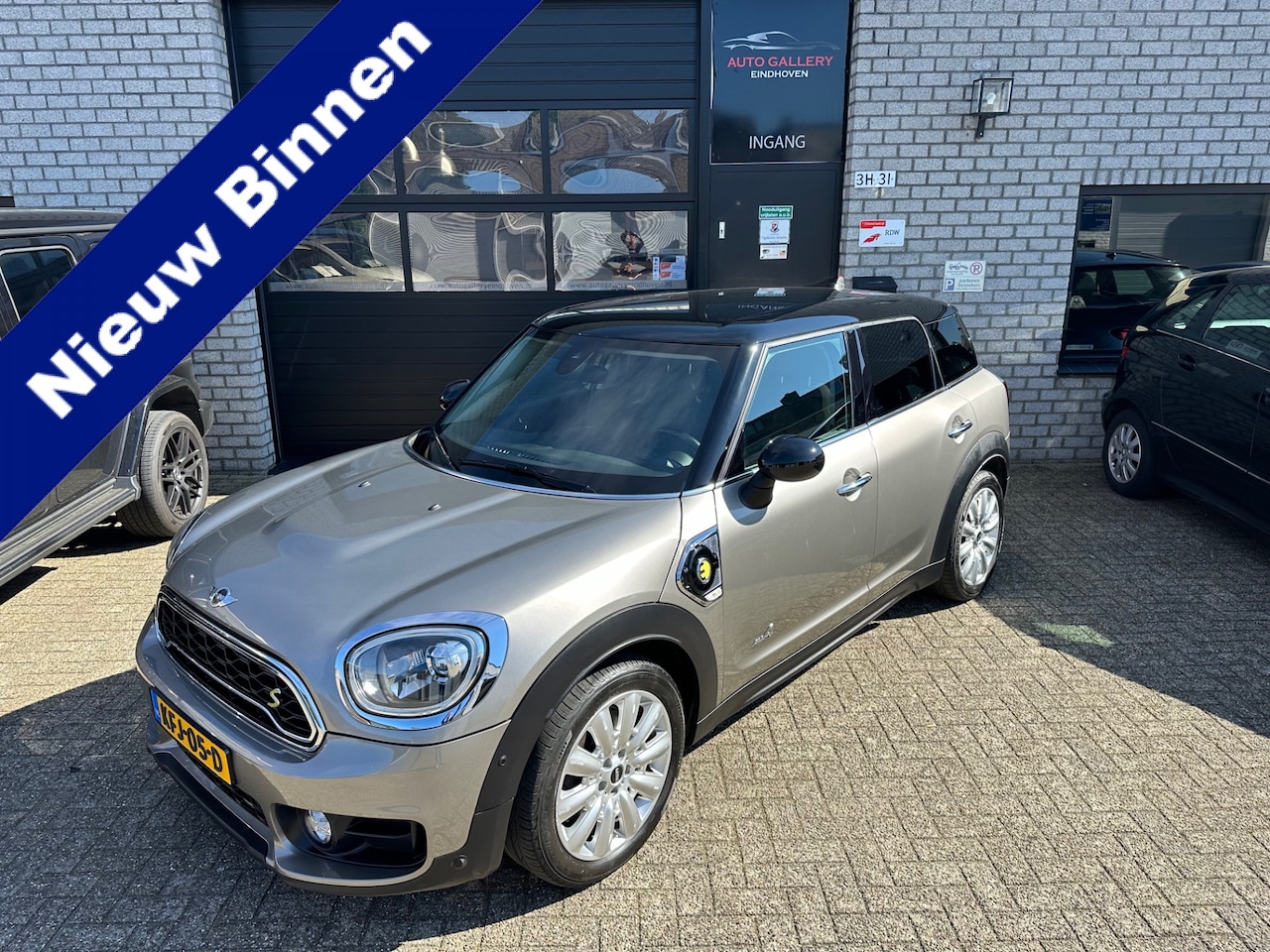 MINI Countryman - Mini 1.5 Cooper SE ALL4 Pepper *NAVI*STOEL VERW*CAMERA*CRUISE-CONTROL*1ste Eign* - AutoWereld.nl