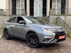 Mitsubishi Outlander - 2.0 4WD Intense+ Black Line Automaat Navi Xenon Leder 1E-Eigenaar Camera Stoelverwarming