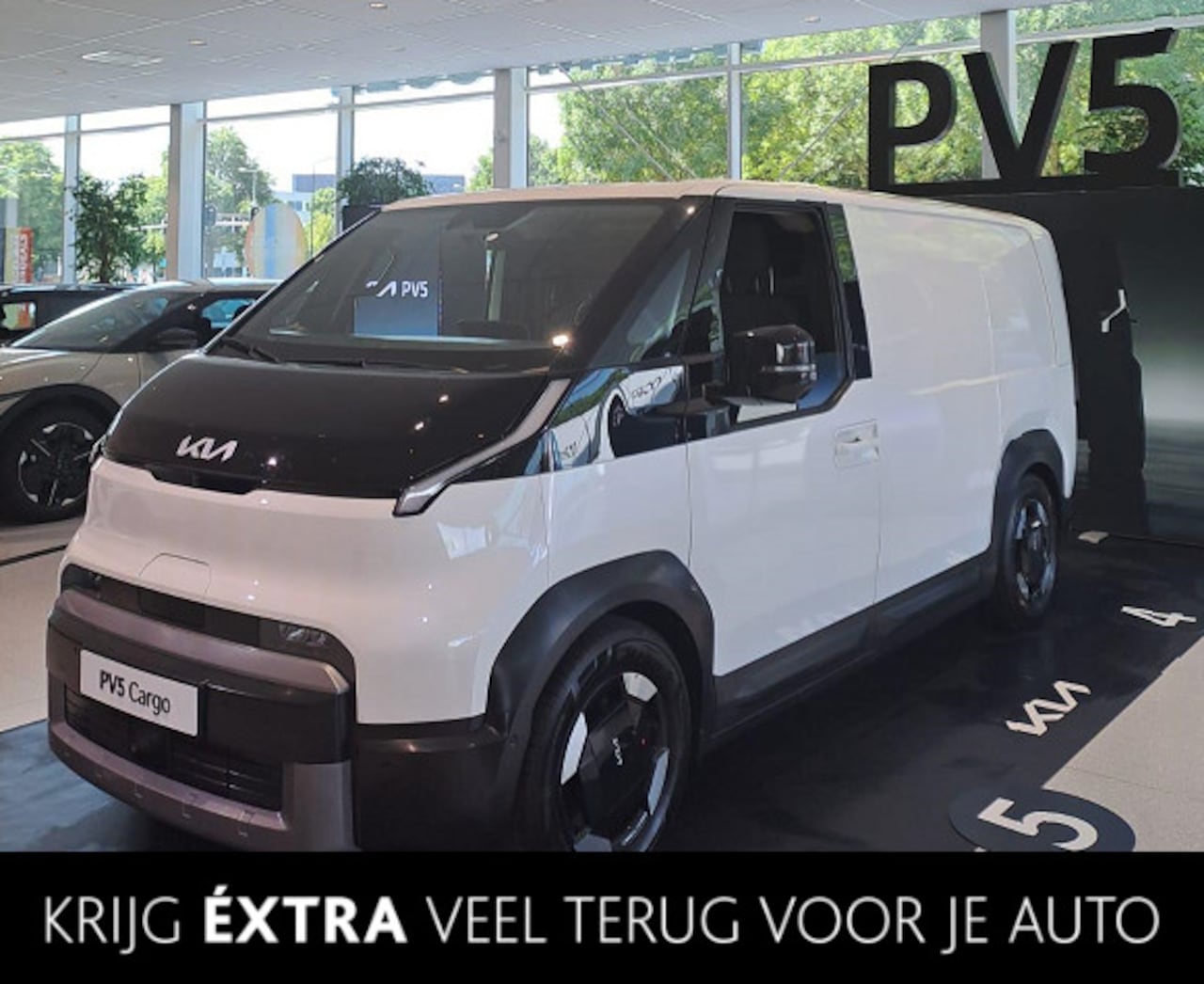 Kia PV5 - L2H1 Essential 71,2kWh | NU BESTELBAAR | - AutoWereld.nl