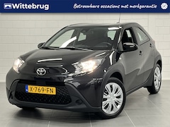 Toyota Aygo X - 1.0 VVT-i MT Play APPLE / ANDROID NAVIGATIE | AIRCO | ZUINIGE AUTO