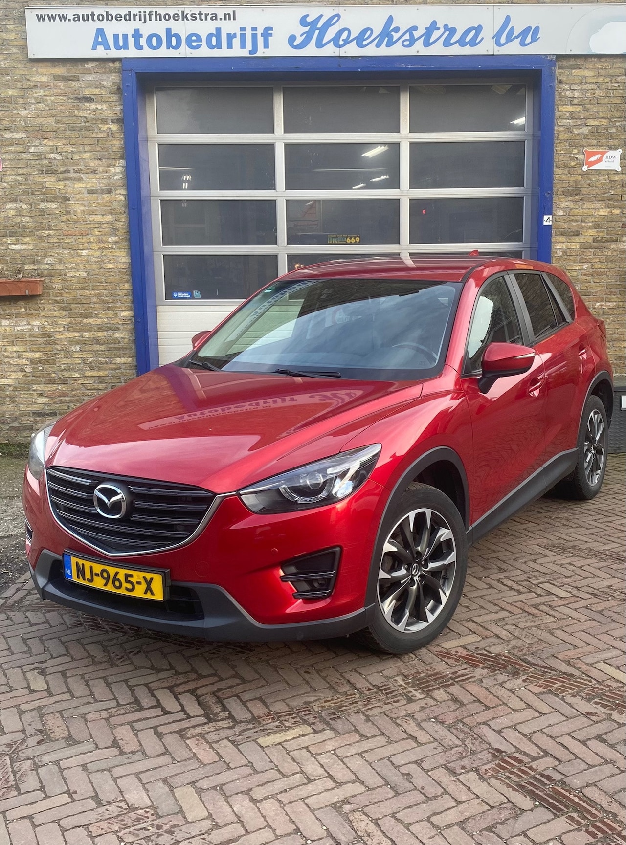 Mazda CX-5 - 2.0 SkyActiv-G 165 GT-M Line 2WD 2.0 SkyActiv-G 165 GT-M Line 2WD - AutoWereld.nl