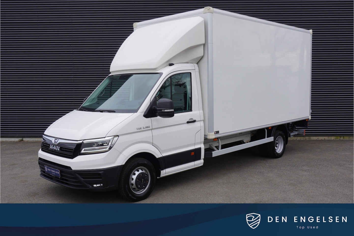 MAN TGE - Dubbellucht 180pk Automaat Bakwagen Laadklep Trekhaak LED Navigatie Camera Airco Cruise co - AutoWereld.nl