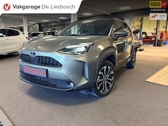 Toyota Yaris Cross - 1.5 Hybrid Dynamic/navi / panoramadak / camera / stoel stuur verw / dodehoek / lane assist
