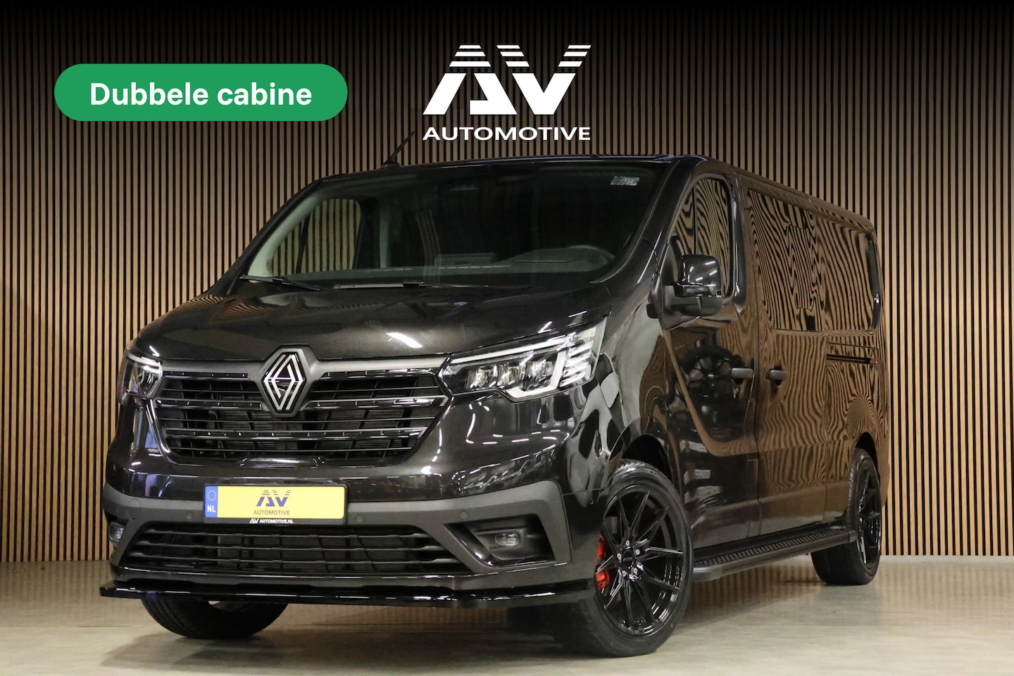 Renault Trafic - 2.0 170 PK L2H1 DC | Dubbel Cabine | Navigatie | Blind Spot | Camera | CarPlay | Trekhaak - AutoWereld.nl