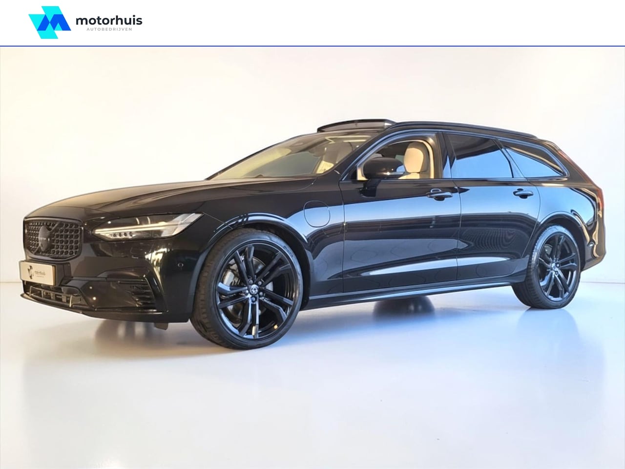Volvo V90 - T8 455pk Plug-In Hybrid AWD R-Design BOWERS & WILKINS LED PANO LEDER MEMORY - AutoWereld.nl