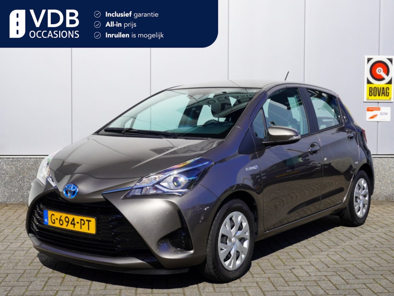 Toyota Yaris - 1.5 Hybrid Active Automaat | NAP | Navigatie | Camera | Clima - AutoWereld.nl
