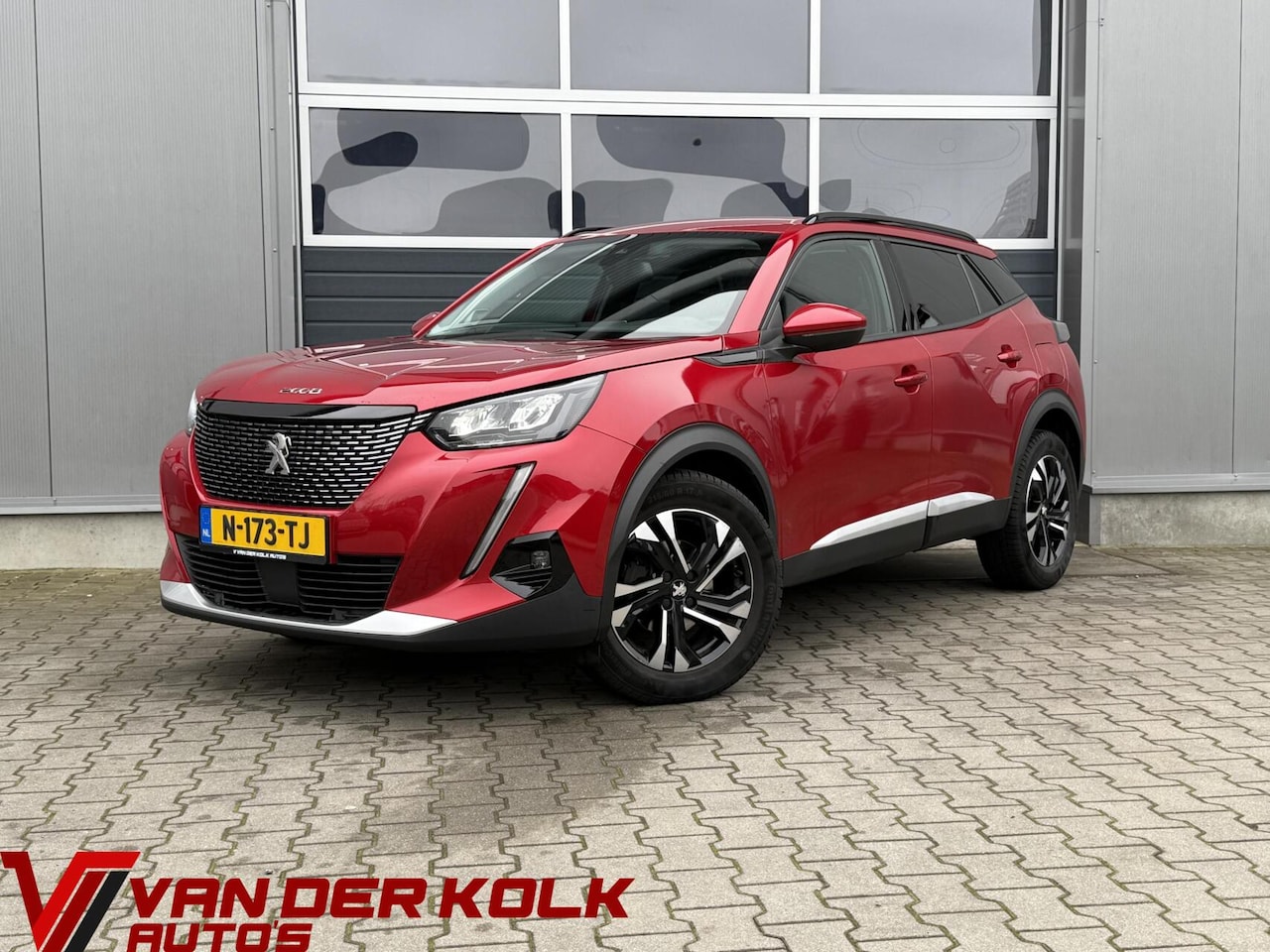 Peugeot 2008 - 1.2 PureTech Allure | Nieuwe D-Riem | LED | Camera | CarPlay | Navigatie | Cruise | Climat - AutoWereld.nl