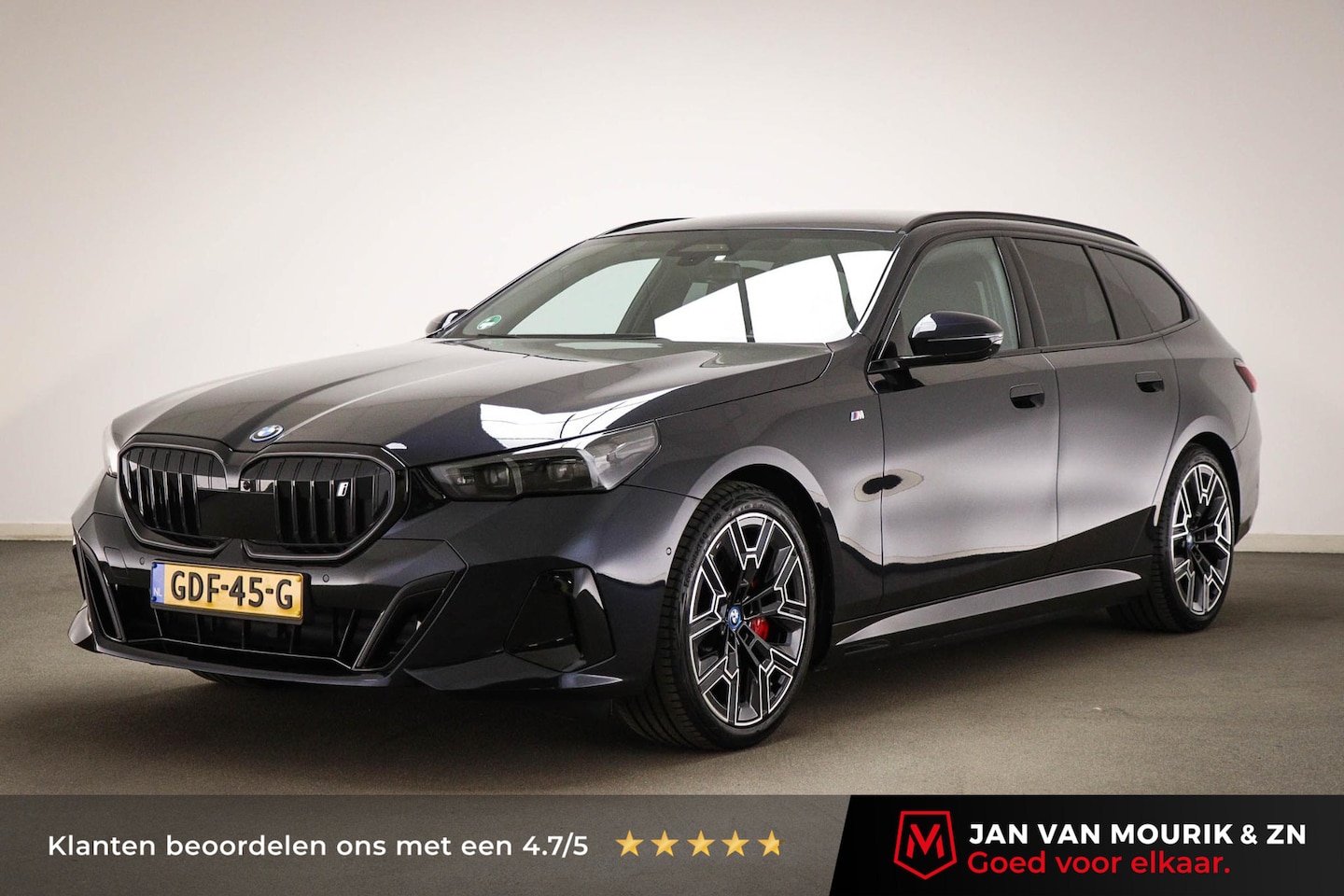 BMW i5 Touring - eDrive40 84 kWh | COMFORT / DRIVING ASSISTANCE PROFOSSIONAL / INNOVATION / M SPORT PRO- PA - AutoWereld.nl