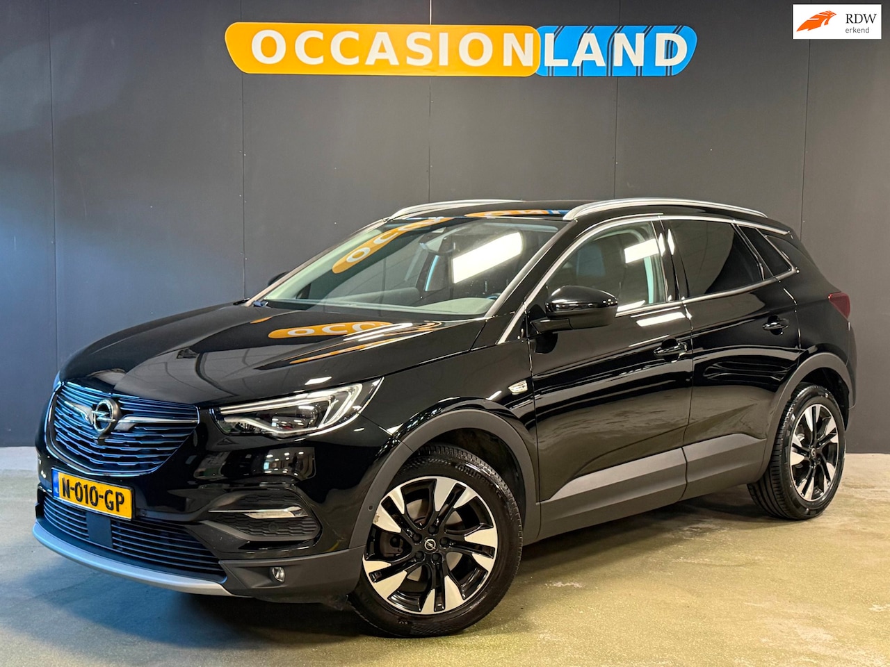 Opel Grandland X - 1.2 Turbo Innovation|KEYLESS|DODEHOEK|STUURV|STOELV|CRUISE|CARPLAY|SFEER|360CAM|18INCH| - AutoWereld.nl
