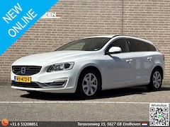 Volvo V60 - 2.0 D4 Summum Automaat | 1/2 Leder | Navi | Climate | Cruise | Trekhaak