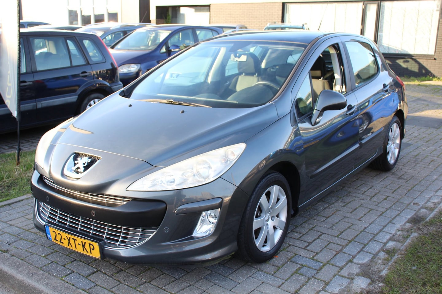 Peugeot 308 - 1.6 VTi XS 5-deurs Panoramadak Climate Cruise Trekhaak NAP APK - AutoWereld.nl