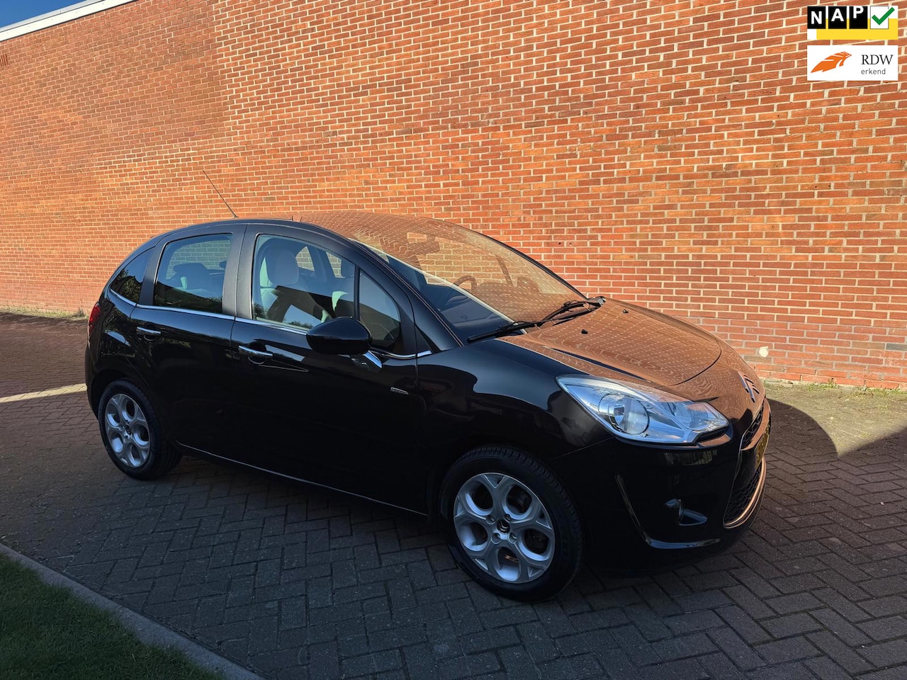 Citroën C3 - 1.6 VTi Exclusive Navi Cruise Clima - AutoWereld.nl