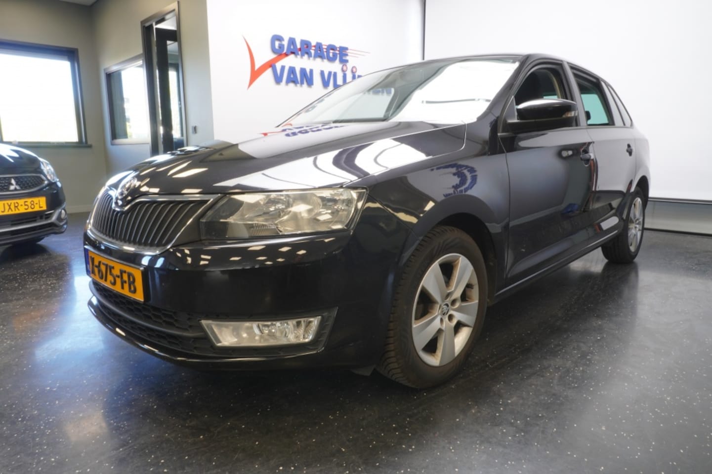 Skoda Rapid Spaceback - 1.2 TSI Greentech Comfort Airco PDC - AutoWereld.nl
