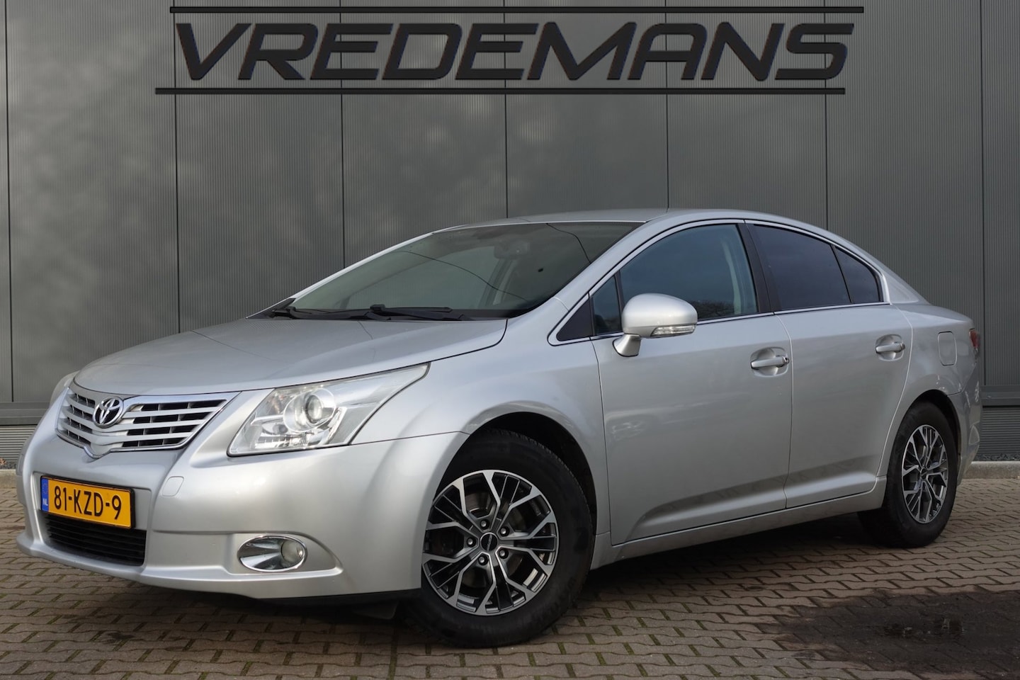 Toyota Avensis - 2.0 VVTi Dynamic 2.0 VVTi Dynamic - AutoWereld.nl