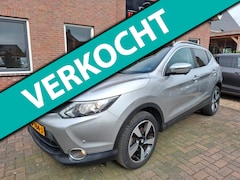 Nissan Qashqai - 1.2 N-Vision. Zeer netjes, 2de eigenaar. O.a. camera, pano, cruise, navi, etc. Dealer onde