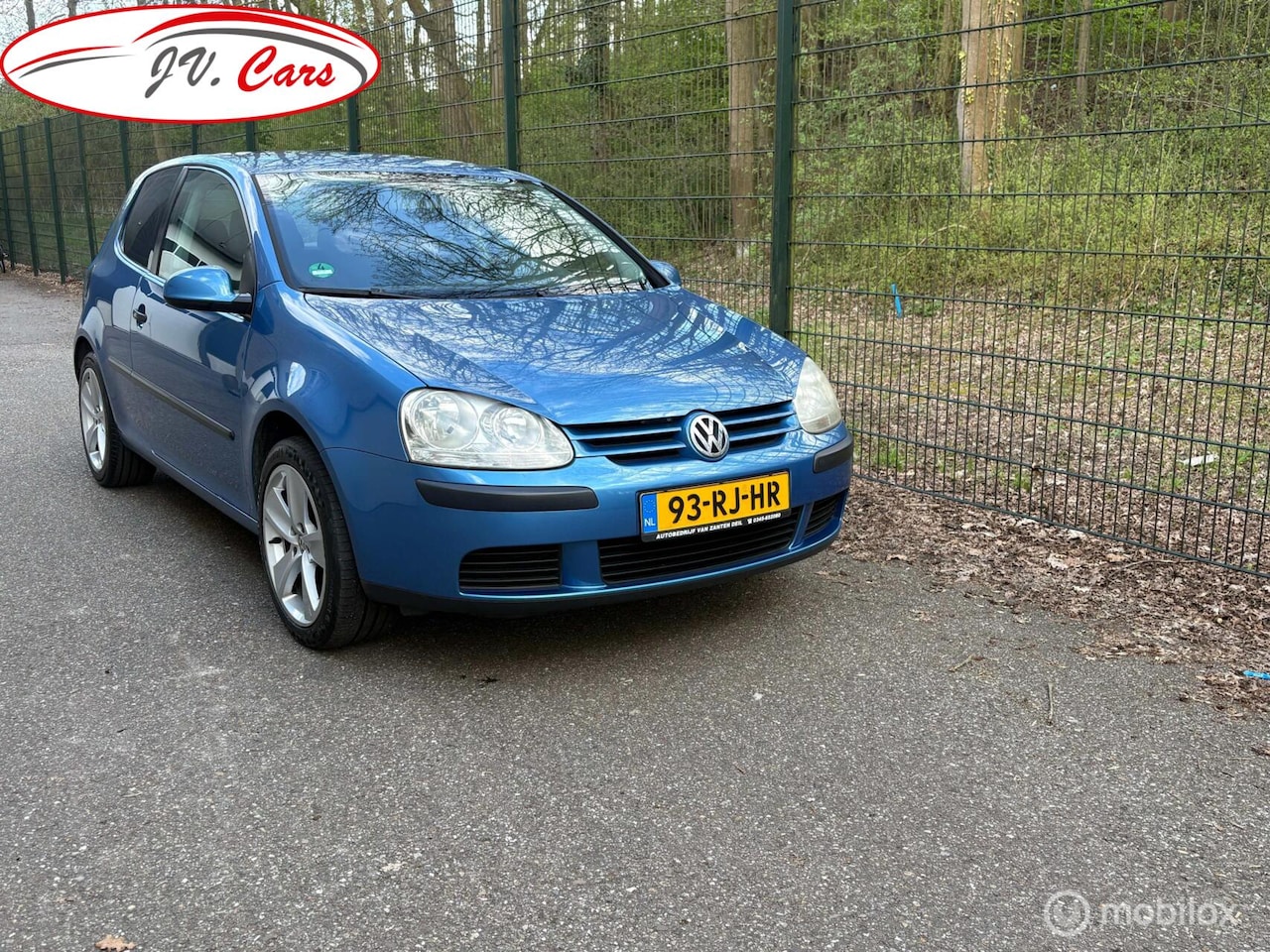 Volkswagen Golf - 1.6 FSI Turijn | Airco | 17” LM Velgen | NAP - AutoWereld.nl