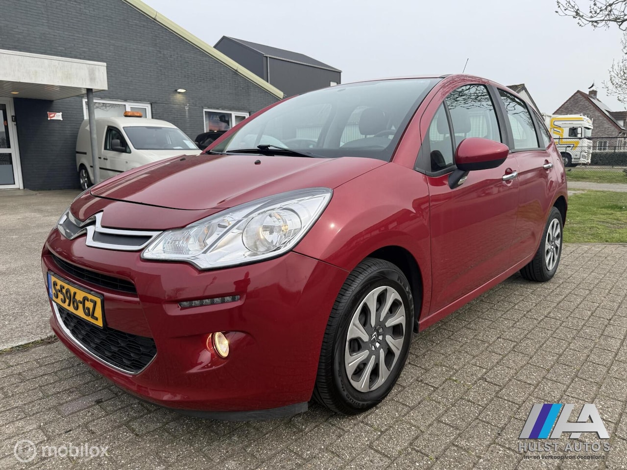 Citroën C3 - 1.2 PureTech Tendance 2015 | 58 dkm ! | Navigatie | Pdc - AutoWereld.nl