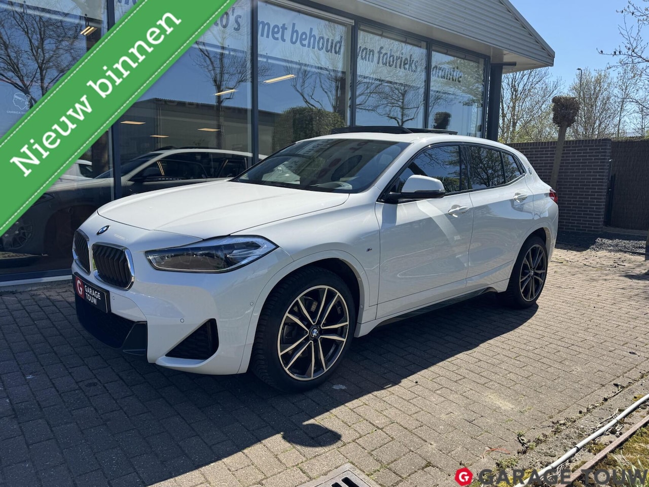 BMW X2 - sDrive20i High Executive M-Sport - AutoWereld.nl