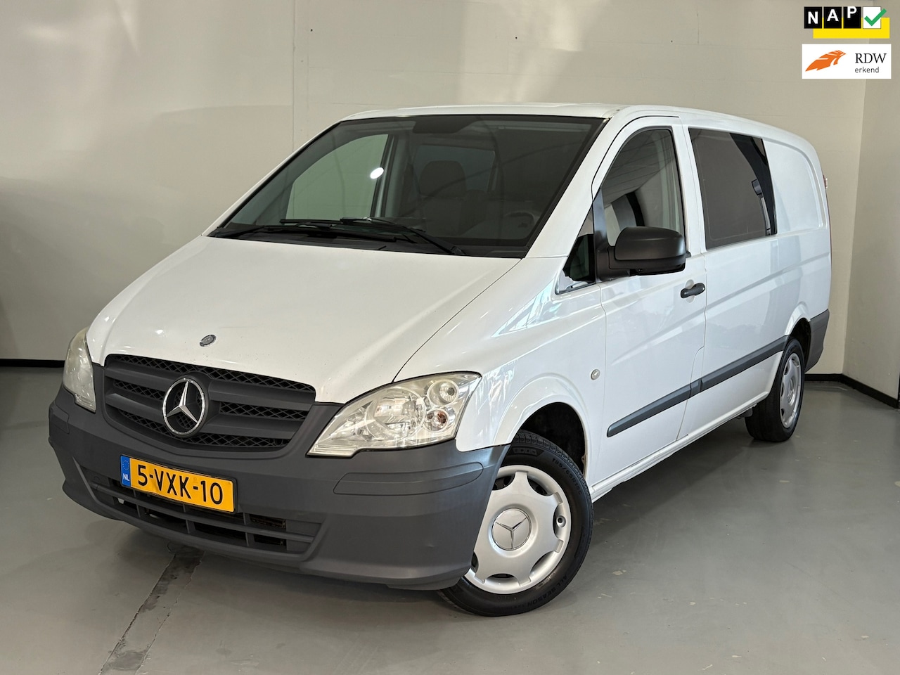 Mercedes-Benz Vito - 110 CDI 320 Functional Lang DC Standaard 110 CDI 320 Functional Lang DC Standaard - AutoWereld.nl