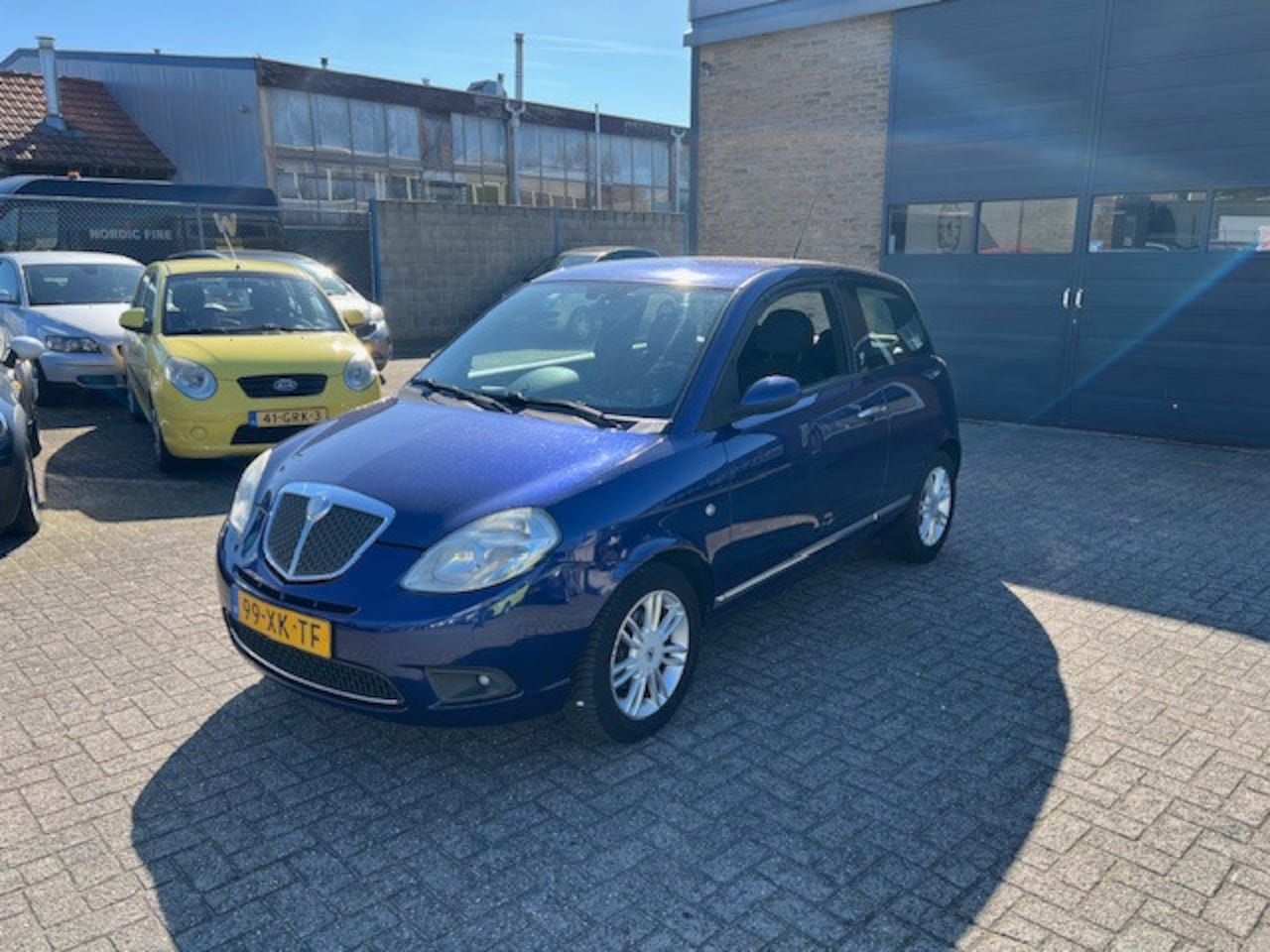 Lancia Y(psilon) - Ypsilon 1.4 Oro//Prima auto//Apk 03-2027 - AutoWereld.nl