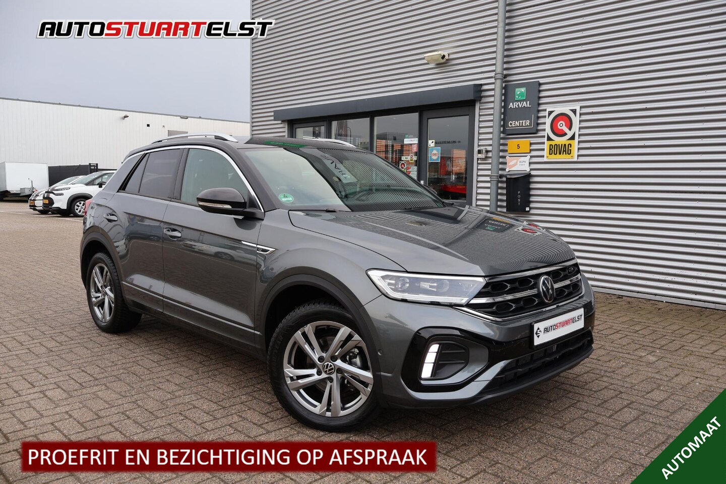 Volkswagen T-Roc - 1.5 TSI R-Line Edition 1e Eigenaar | Volledig Onderh | BTW | R-Line | Camera | Stoelverwar - AutoWereld.nl