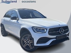 Mercedes-Benz GLC-klasse - 300e 4MATIC AMG Line PHEV 320pk | Trekhaak | Panoramadak | 2 bandensets | Leder | Adaptive