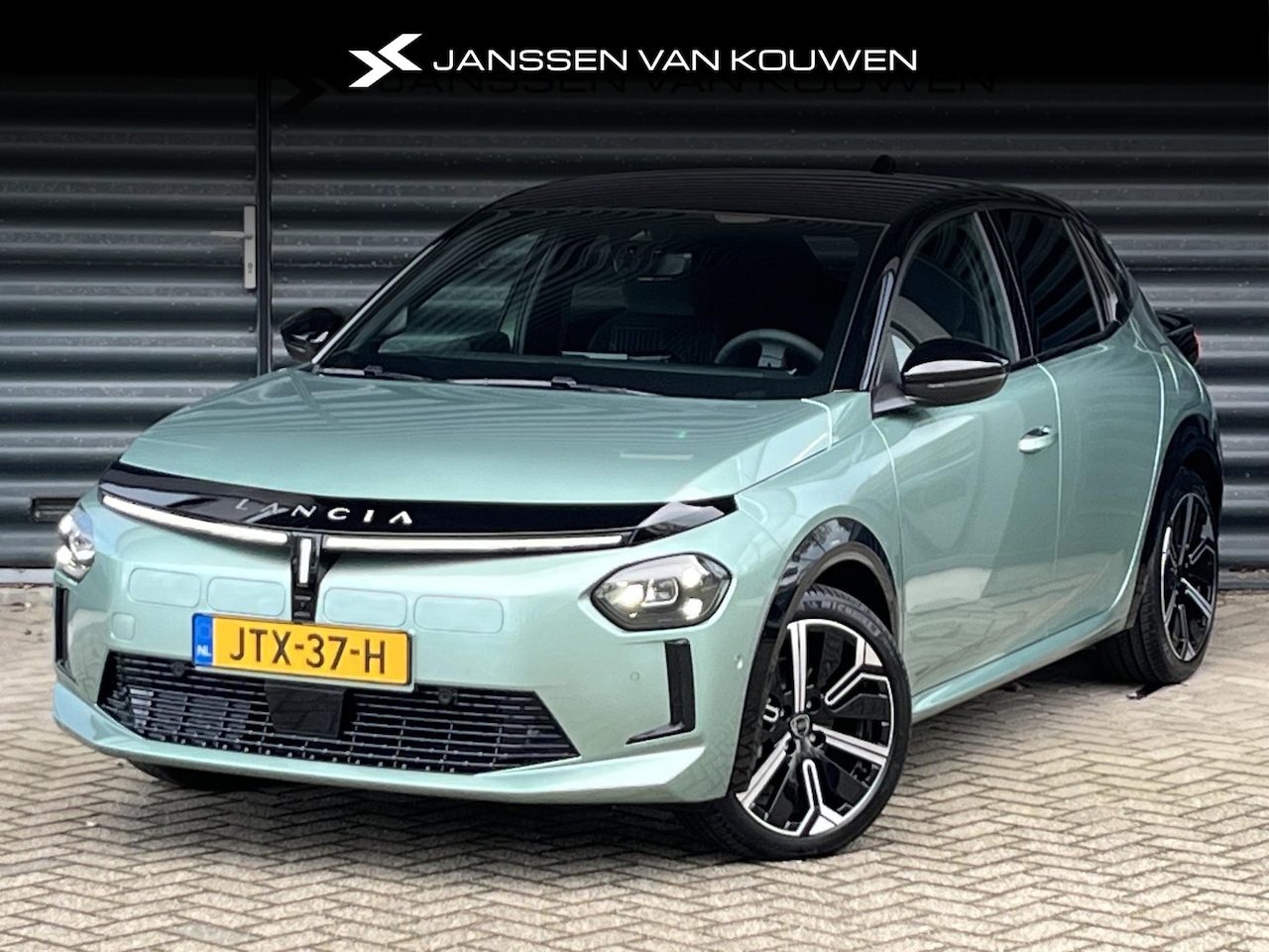 Lancia Y(psilon) - Ypsilon LX 51 kWh / Uniek / 8 jr garantie - AutoWereld.nl