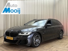 BMW 5-serie Touring - 530e LCI / Hybride / M Sport / FACELIFT / Head Up / LED / Elec. Trekhaak / Leder / Camera