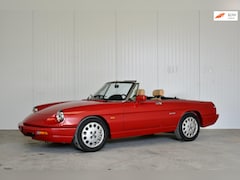 Alfa Romeo Spider - 2.0