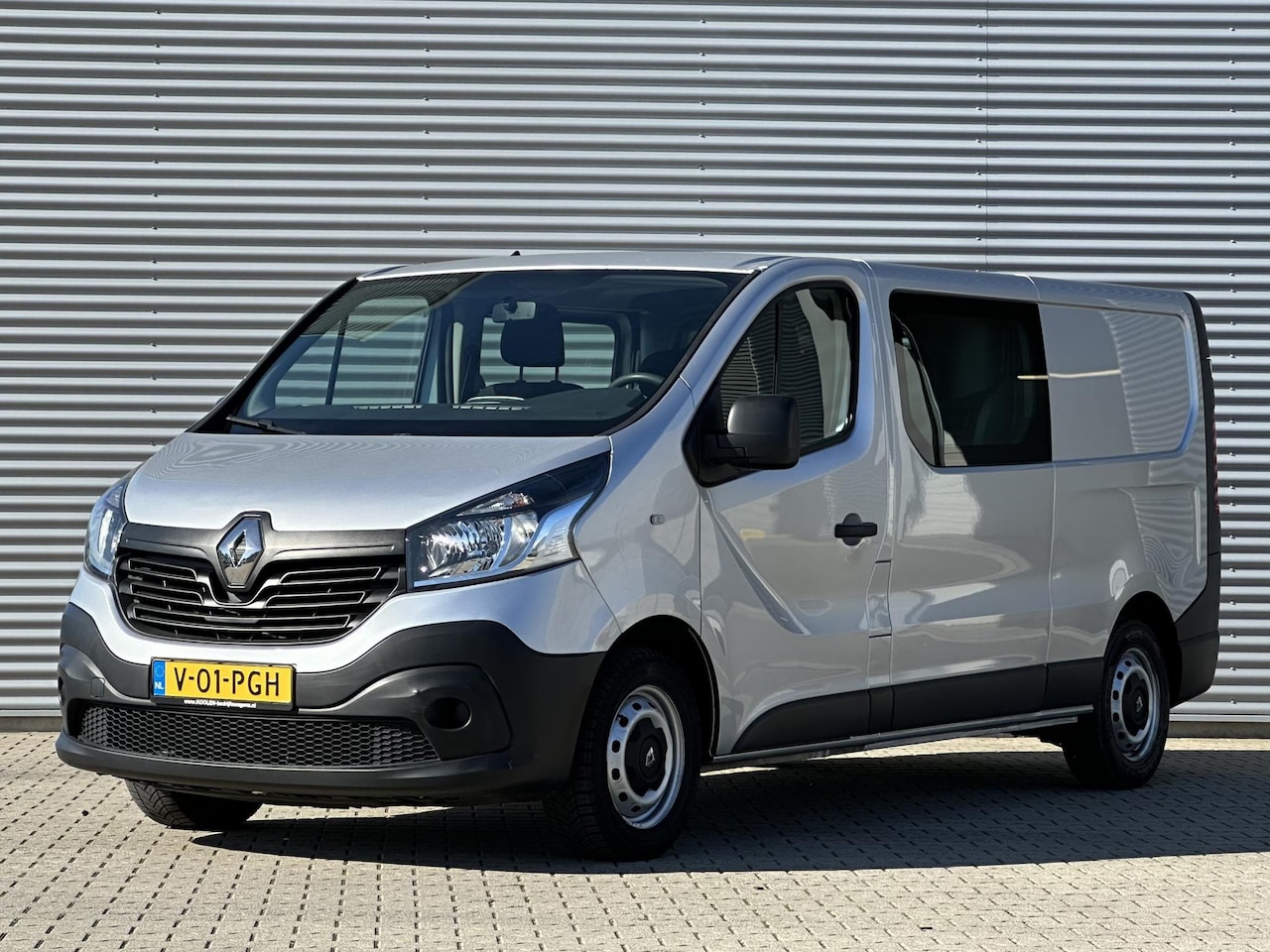 Renault Trafic - 1.6 dCi T29 L2 DC Dubbele cabine MARGE btw vrij - AutoWereld.nl