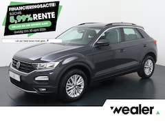 Volkswagen T-Roc - 1.0 TSI Style | 110 PK | Adaptive cruise control | Climate control | Navigatiesysteem | Ap