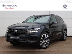 Volkswagen Touareg - 3.0 TSI eHybrid Elegance 380pk Tiptronic | Luchtvering