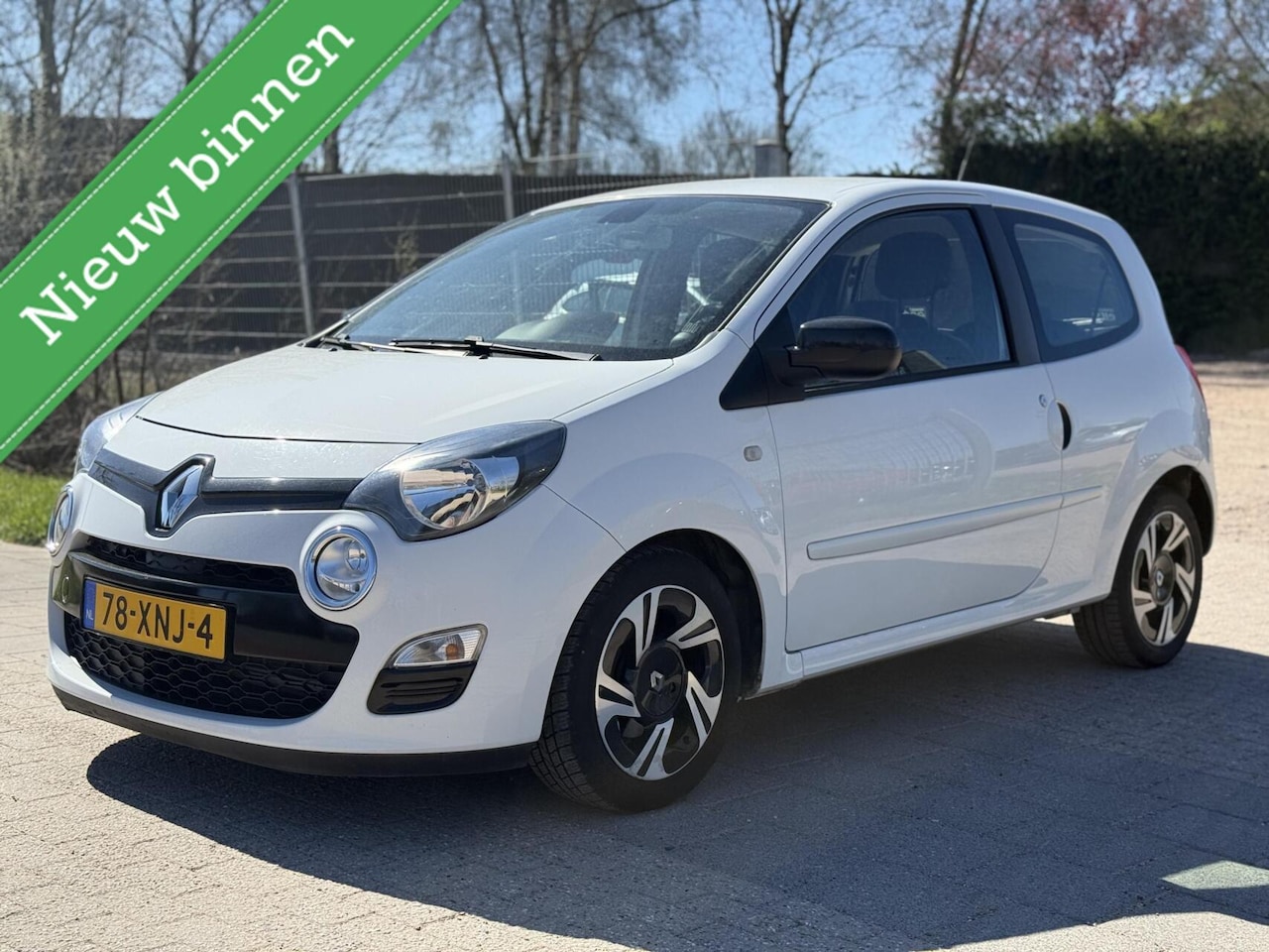 Renault Twingo - 1.2-16V Dynamique 1.2 16V Dynamique - AutoWereld.nl