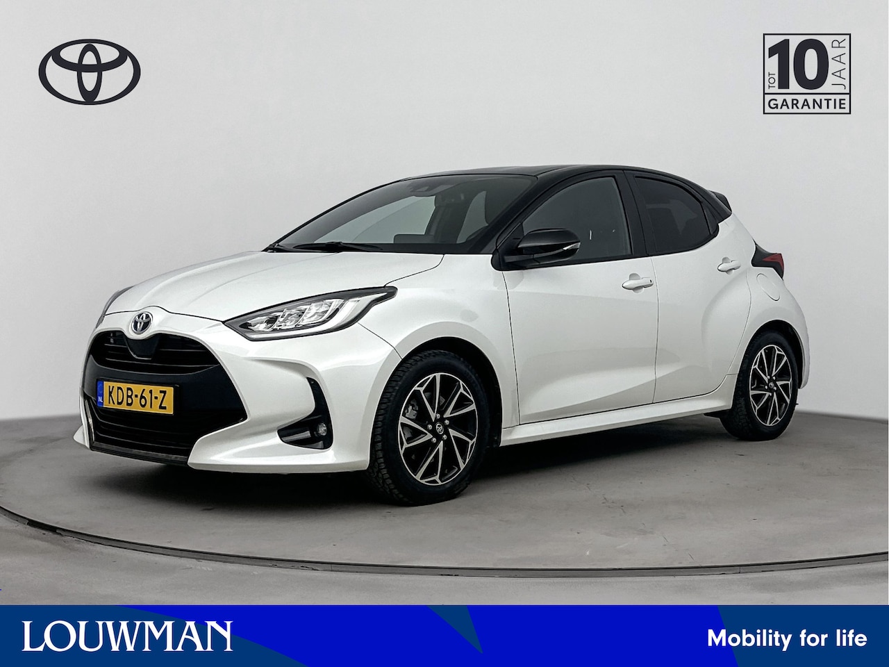Toyota Yaris - 1.5 Hybrid Dynamic Executive - AutoWereld.nl