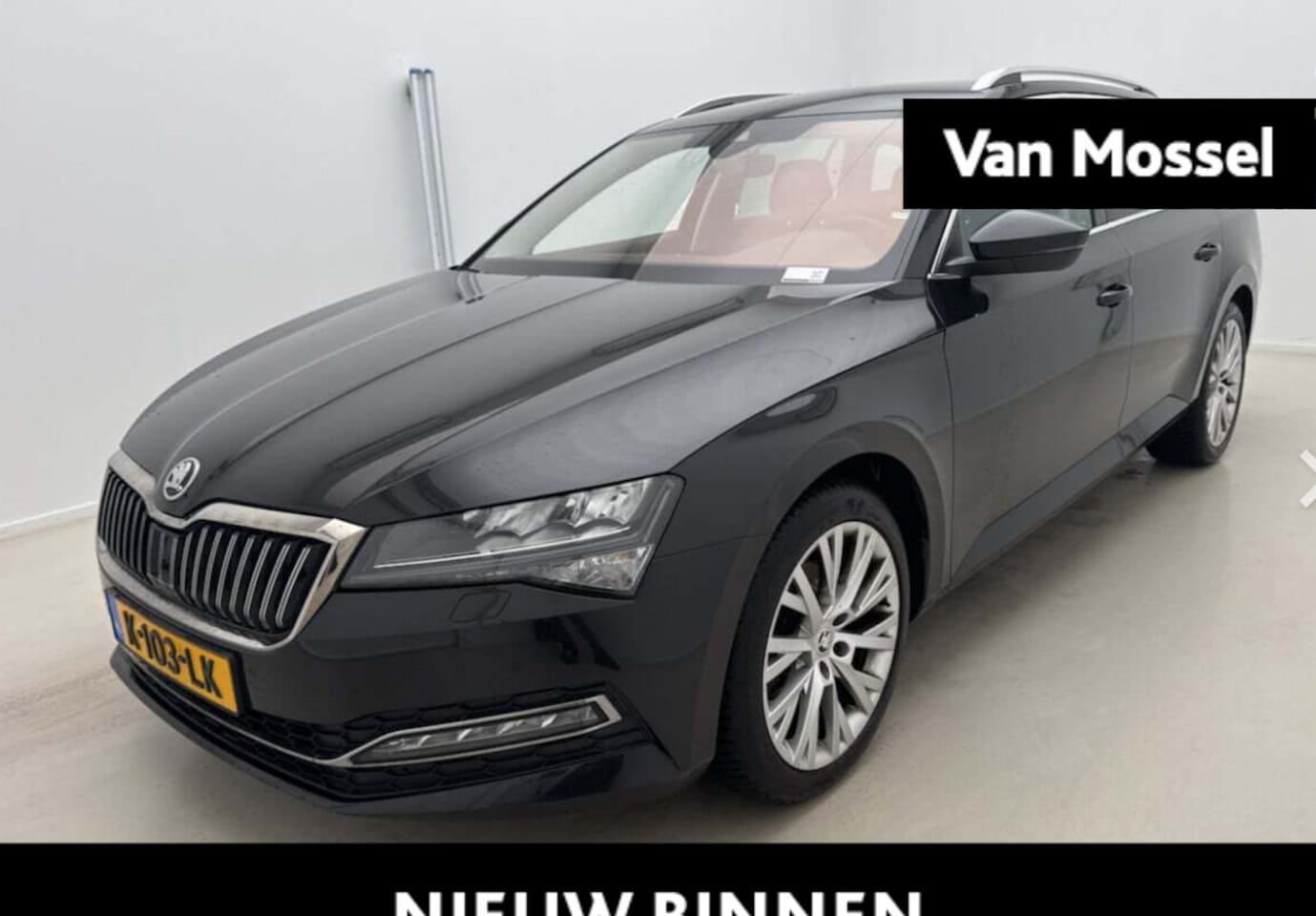 Skoda Superb Combi - 1.5 TSI ACT Business Edition 150 PK | Trekhaak afneembaar | Achteruitrij Camera | Elektris - AutoWereld.nl