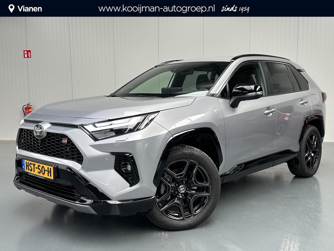 Toyota RAV4 - 2.5 Hybrid AWD GR SPORT 2.5 Hybrid AWD GR SPORT , Trekhaak, Dodehoekdetectie - AutoWereld.nl