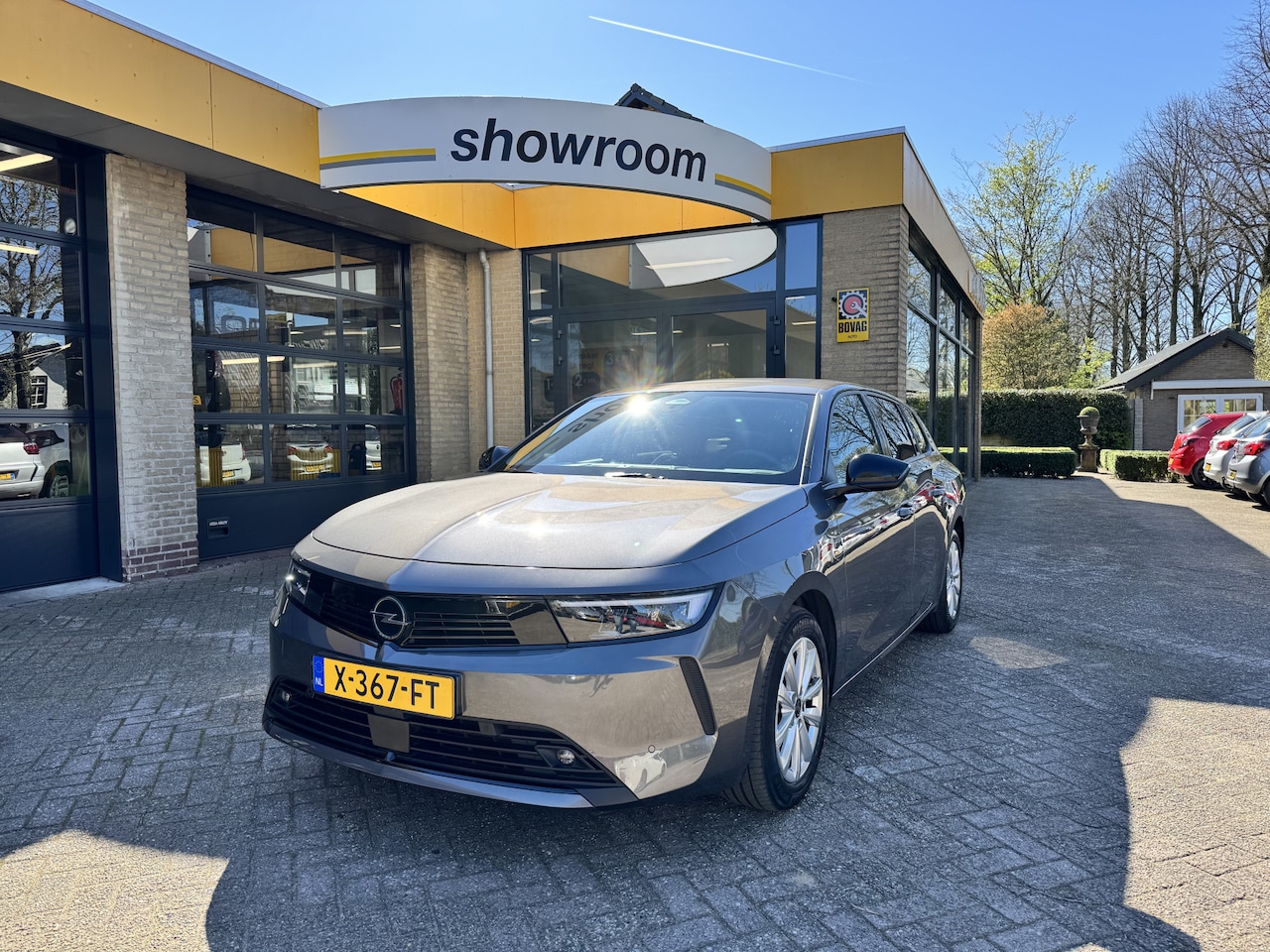 Opel Astra Sports Tourer - 1.2 Level 2 Climate Control Navi Carplay - AutoWereld.nl