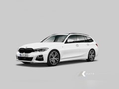 BMW 3-serie - 320 320d M Sport | Panorama | Trekhaak | ACC | Live Cockpit Pro | Shadow Line | Stoelverwa