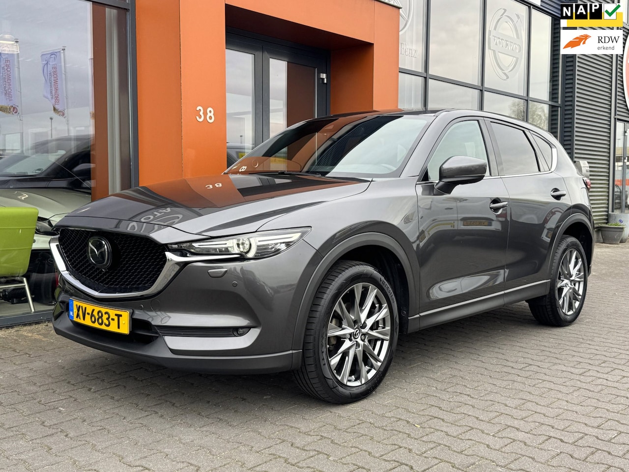 Mazda CX-5 - 2.0 SkyActiv-G Automaat|BOSE|HUD|Keyless|360cam - AutoWereld.nl